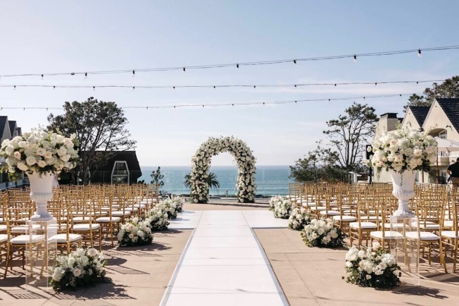 A Timeless White & Champagne Wedding at the L'Auberge Del Mar 2